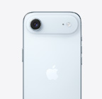 iPhone Air, arkadan dış görünüm, Gök Mavisi renk, tepedeki kamera alanında Fusion Ana kamera sistemi