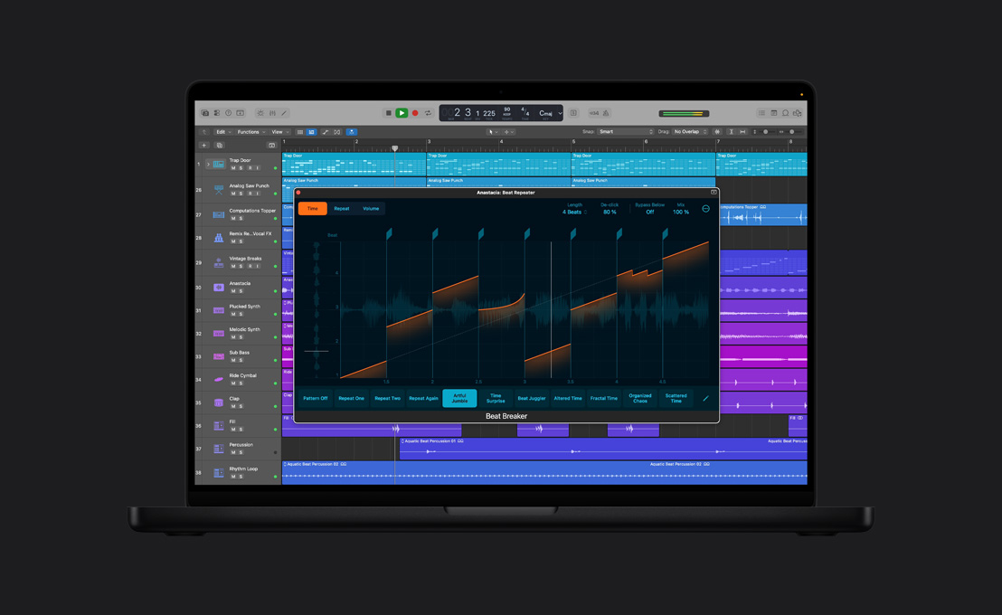 Écran d’un MacBook Pro 16 pouces montrant Beat Breaker, fenêtre Anastasia: Beat Repeater, ondes sonores dans la section Temps avec divers réglages et sélections